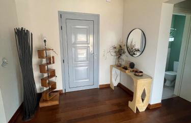 Sea View Serenity 3BR Home near Beach & Town - Foto 10