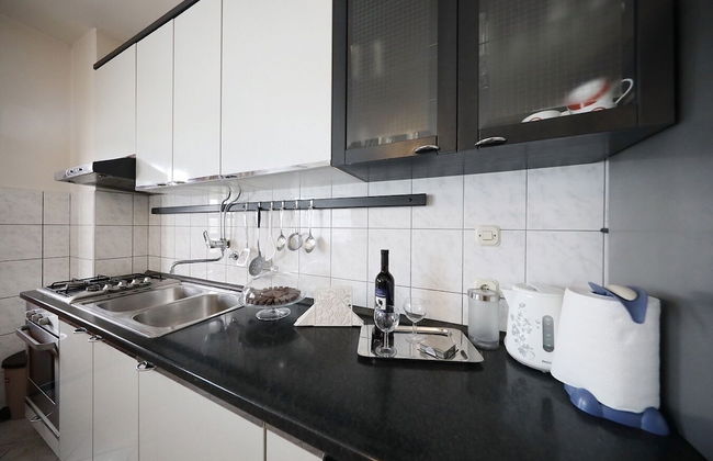 Knez Mali Iz - Photo 14