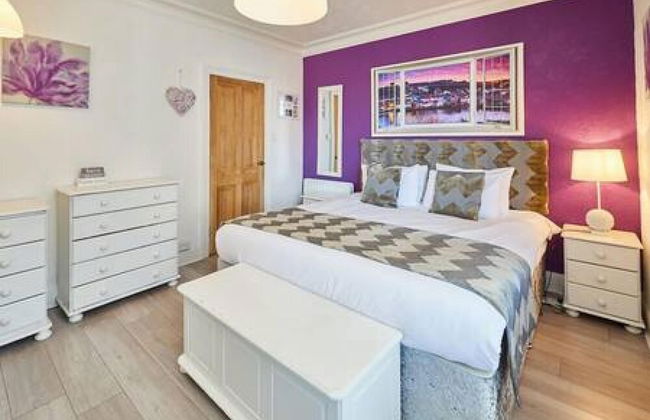 George House in Whitby - Photo 8