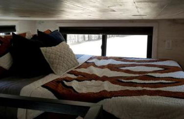 Stylish Tiny House for Glamping in South Carolina - Foto 22