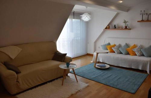 GALIHOST - Precioso ático en pleno centro de O Grove - Photo 16