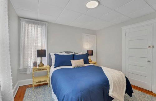 West Hartford Center- Charming New England Apt - Foto 7