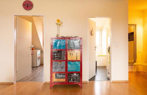 Art City-Studios Kassel 4 und 8, groß, modern, citynah, je 3 Schlafzimmer, kostenfreie Parkplätze, Süd-Balkons, ruhig, Herkulesblick - Foto 20