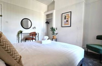 Claude Road Apartments by Switchback Stays - Photo 22