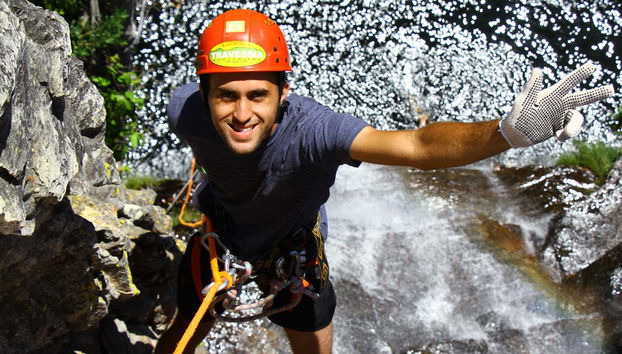 Rappelling at the Almécegas Waterfall - Foto 4