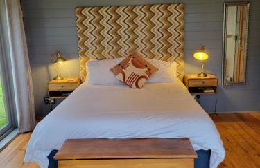 The Retreat 1 bed cabin in the woods - Foto 12