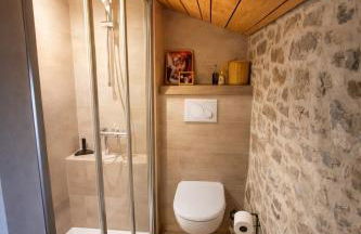 Refuge cosy pour séjour en couple PDF! Gîte de la grosse pierre - Foto 9