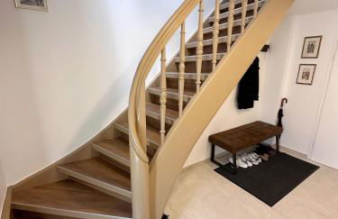 Modernes Bauernhaus - 3 Schlafzimmer, Kamin, Wohnzimmer, Küche, Bad - Foto 14