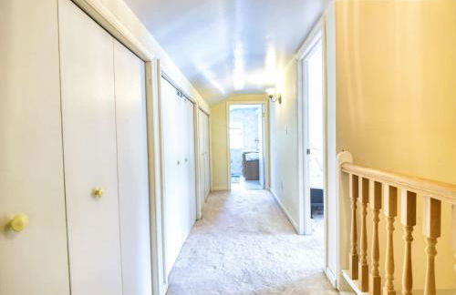 Boho Waterfront Getaway 5 Bedroom Retreat - Foto 23