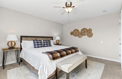 Chimney Park Retreat King Suite and Fenced Yard - Foto 18