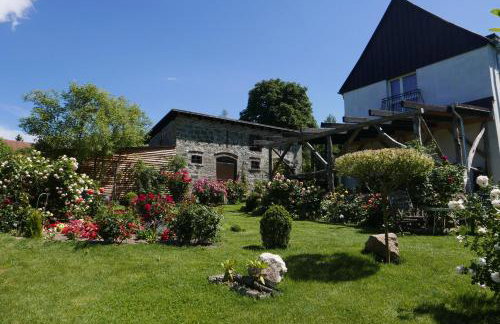 Róże i Jabłonie Agroturystyka - Foto 1