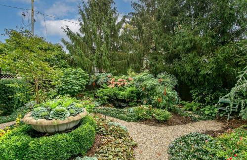 Regal Mansion with Private Garden in Quiet Area-Family Friendly - Foto 35