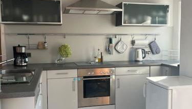 Schicke helle Galeriewohnung - Foto 3