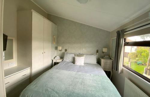 Rew Farm Country & Equestrian Accommodation - Sunrise Lodge - Foto 9