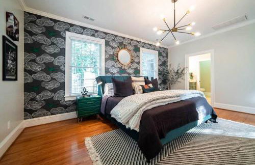 Elizabeth Bungalow, Fenced Yard, Fireplaces, Grill - Foto 27