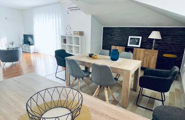 SKY - beautiful rooftop apartment with shared pool - Foto 4