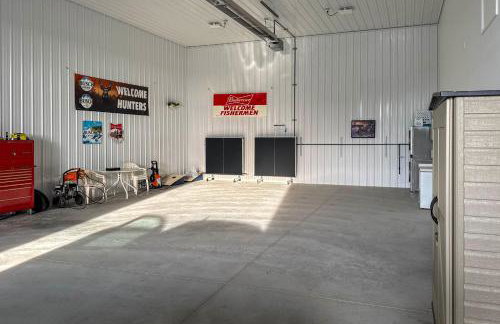 Patio and Parking! Modern Bunkhouse Near Lake Erie - Foto 5