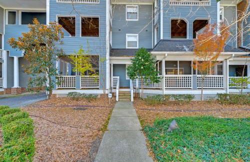 1 Mi to BOA Stadium! Walkable Condo with Porch - Foto 24