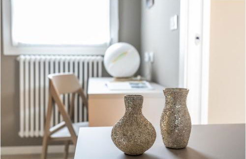 Tiffany Silver - Photo 40