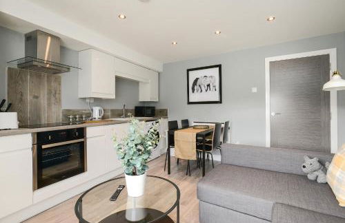 Arena Apartments - Stylish and Homely Apartments by the Ice Arena with Parking - Photo 73