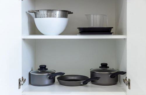 ROOMS NEAR ME - All amenities, private access entire place, kitchen & washroom, smart tv, parking nearby - Foto 34