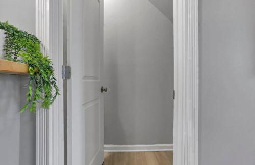 Modern Columbus 2BR Near COSI & Arena District - Foto 27