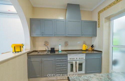 Semi-Detached Villa Costa Balear Private Pool & Views - Photo 16