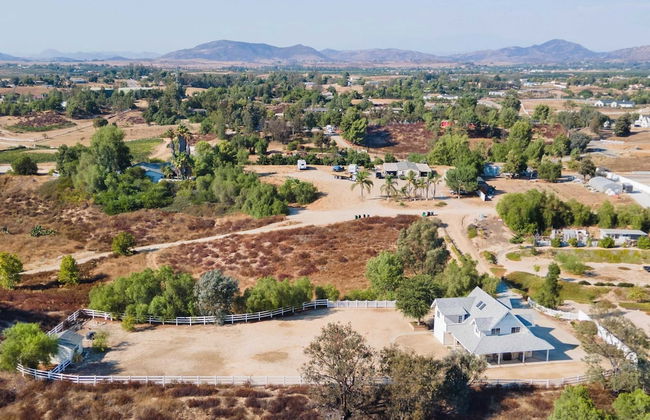 Wine Country Retreat Gorgeous Views, Minutes to Wineries - Foto 44