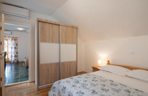 Luxury Stone Villa Nevija with heated pool - Photo 49