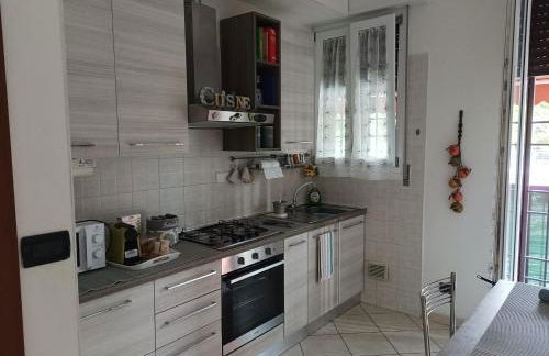 Sisters Home - Photo 3