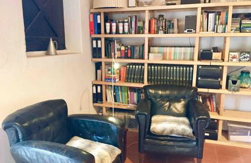 Cottage with Pool,Gourmet BBQ,Wood Oven&Games Barn - Foto 5