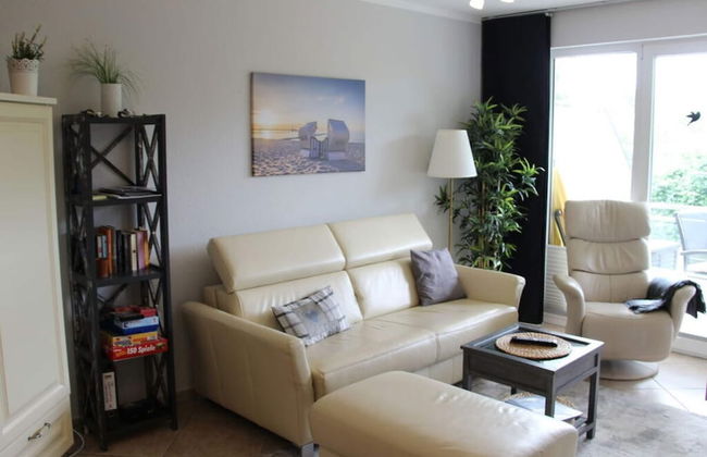 Apartment Near the Beach With sun Balcony - Photo 4