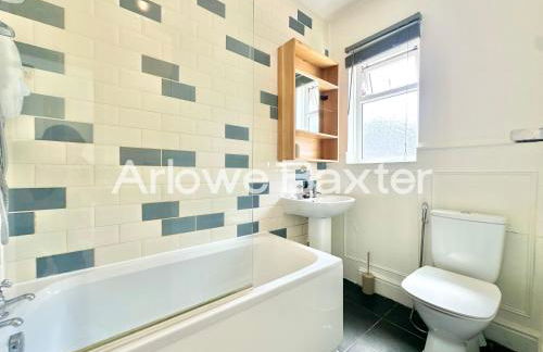 Spacious 2BR Flat in Harold Wood - Foto 6