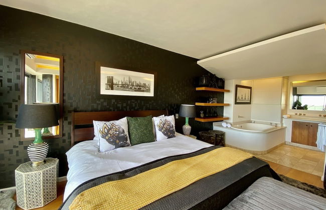 Clifton YOLO Spaces – Clifton Beachfront Executive - Photo 3