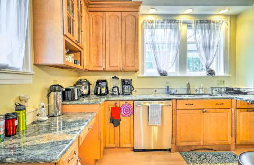 Charming Historic Home about 1 Mi to Dtwn Olean! - Foto 12