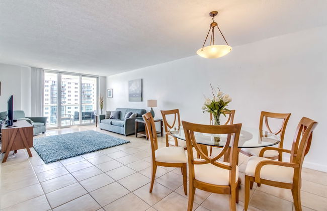 Ocean Reserve Luxury Condos Across from Sunny Isles Beach - Foto 22