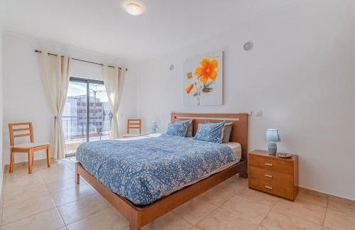 Stylish Apartment - Steps from Marina, Center & Beach - Foto 11