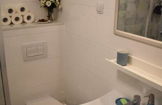 Apartment Stars in Shadow - Photo 32