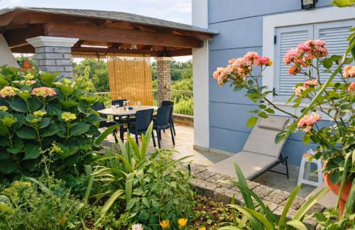 Villa Nirvana - Sea View Maisonette in Roda, Offering Tranquility and Comfort on the Enchanting Northern Coast of Corfu - Photo 3