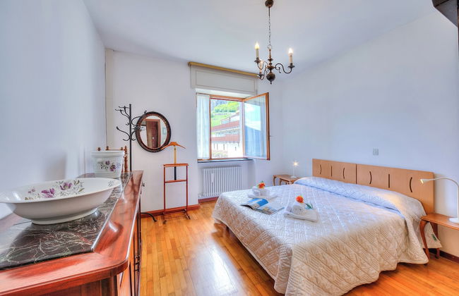 Sunrise On The Garda Lake - Photo 7