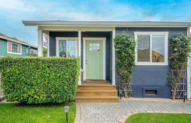 Charming 2 BDR Seaside Cottage 5 Min to Beach! - Foto 39