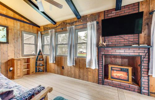 Charming Spirit Lake Home - 6 Mi to Arnolds Park! - Foto 16