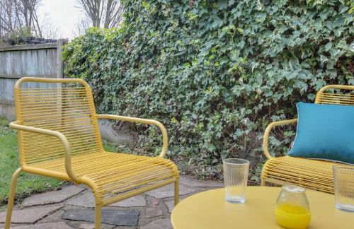 Ann’s Place - 2 Bed House Central Romford - Free Parking & Garden - Foto 32