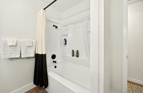 Redwoods Stopover- Near Hiking, Pet Friendly - Foto 24