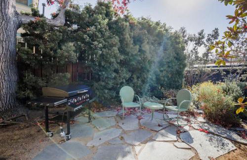 Gorgeous Eccentric Family Home with Cowboy Pool - Foto 58