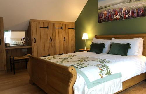 Little Grey Barn - Photo 2