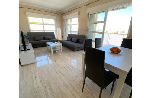 Modern flat and private attic close to beach - Foto 13