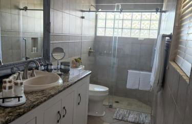 House with Heated Pool near to Florida Beaches - Foto 34