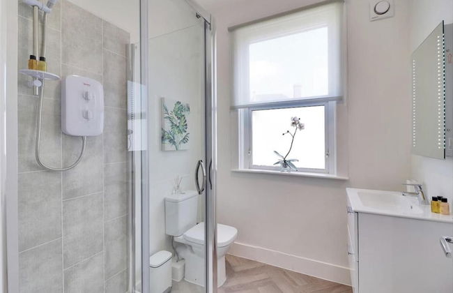 Beautiful 2-bed Apartment in Tunbridge Wells - Foto 7