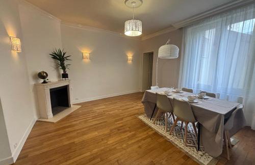 Grand T3 90m2 Haussmanien avec suite en centre ville et parking TOUT inclus - Foto 20